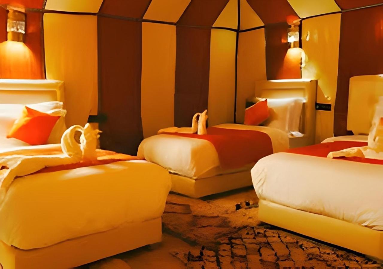 Exceptional Luxury Camp Hotel Merzuga Kültér fotó